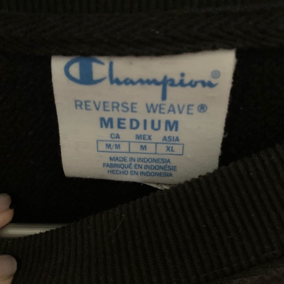 Champion black crewneck - Picture 5 of 5